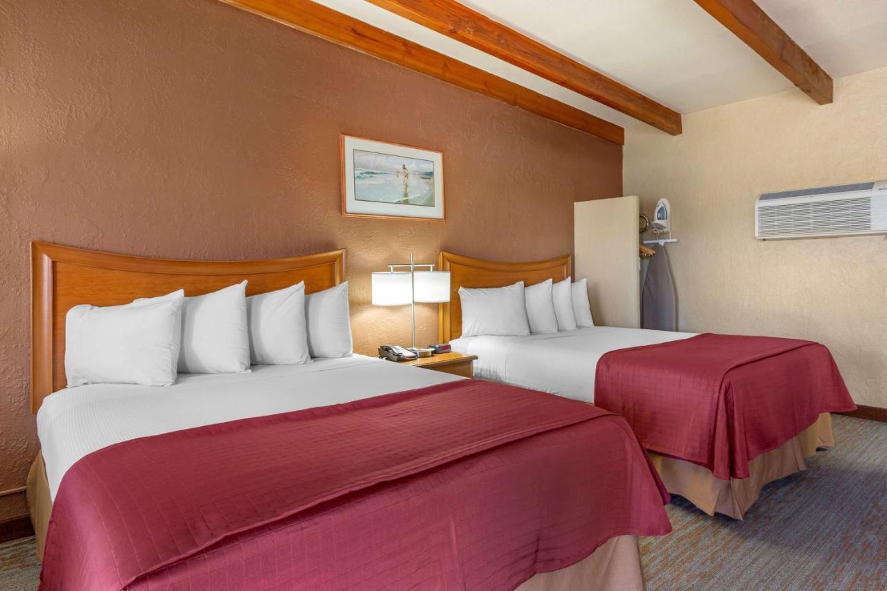 Best Western Canyon De Chelly Inn Чинли Екстериор снимка